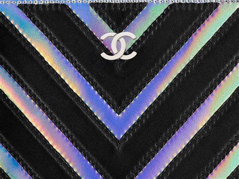 collezione chanel 2017 accesori|Chanel’s Fall 2017 Wallets, WOCs and Accessories are Here.